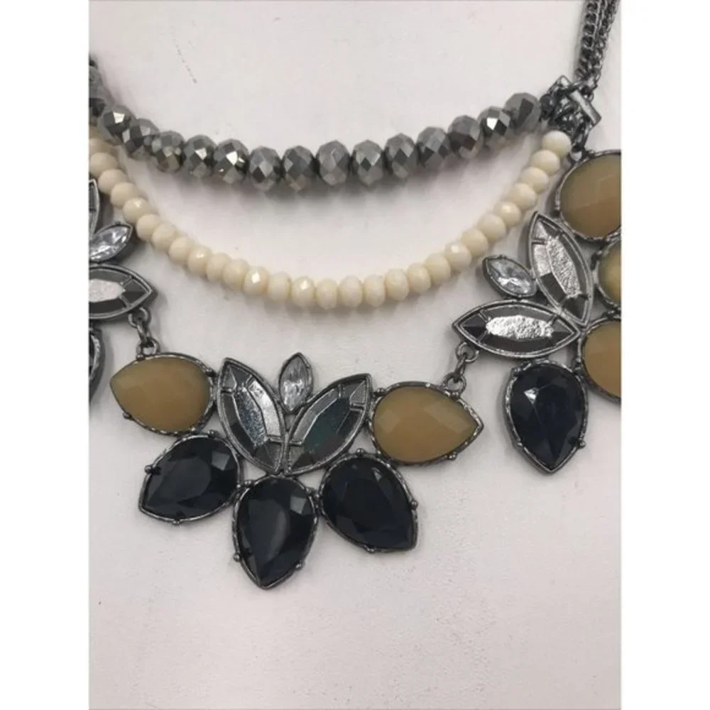 Gun Metal tone Black/Grey Cream Rhinestone Necklace‎ 18